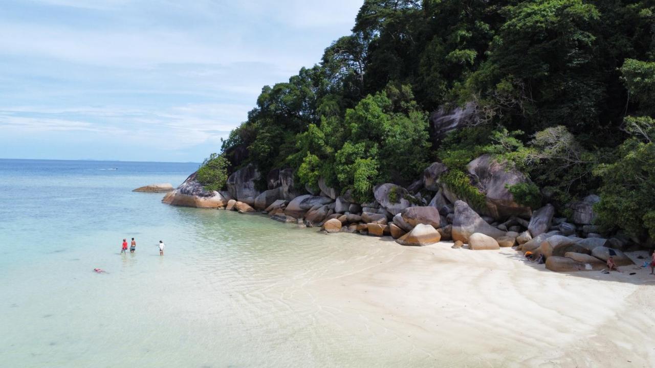 Empire Hotels & Resorts Kampong Pasir Hantu Buitenkant foto